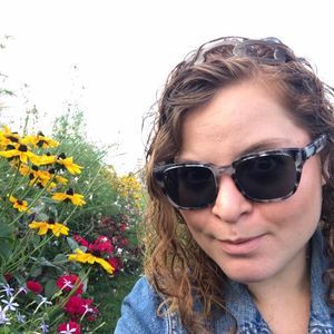 Meet your Posher, Emily